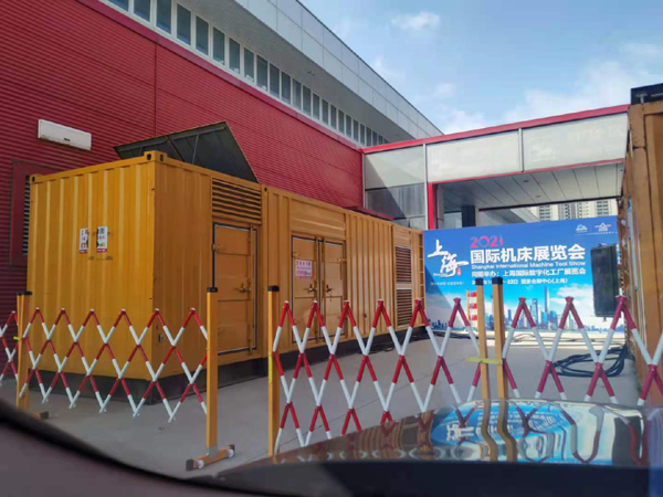竹山出租发电机-柴油发电机和汽油发电机哪个更好一些?
