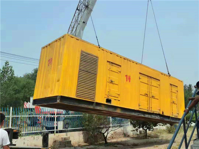 竹山300KW柴油发电机组油耗是多少？